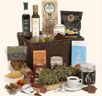 Indulge in Exquisite Delights: The Art of the Gourmet Basket Experience
